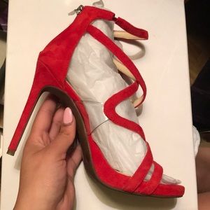 Jessica Simpson Roselyn heel